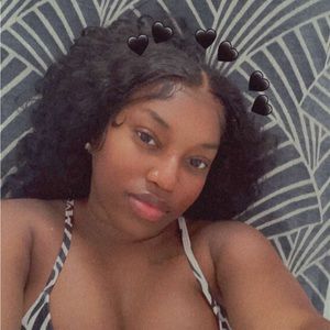 Meet your Posher, Moyawna